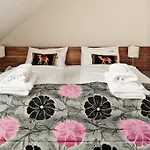 Bed & Breakfast Jasmin Complex &