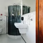 Bed & Breakfast Jasmin Complex & 4*