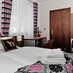 Jasmin Complex &