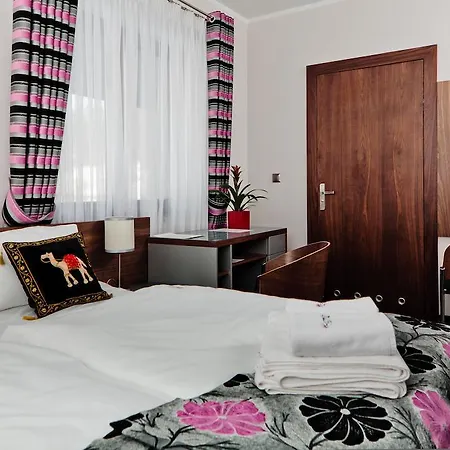 Jasmin Complex &