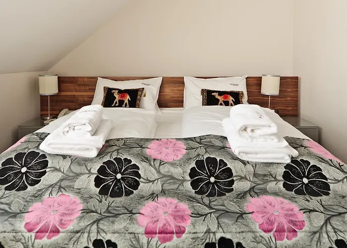 B&B Jasmin Complex &